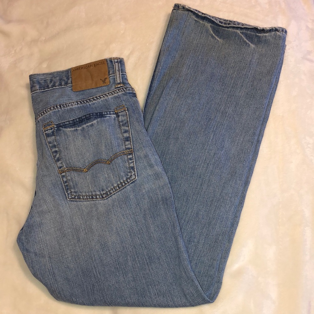 American Eagle men’s jeans